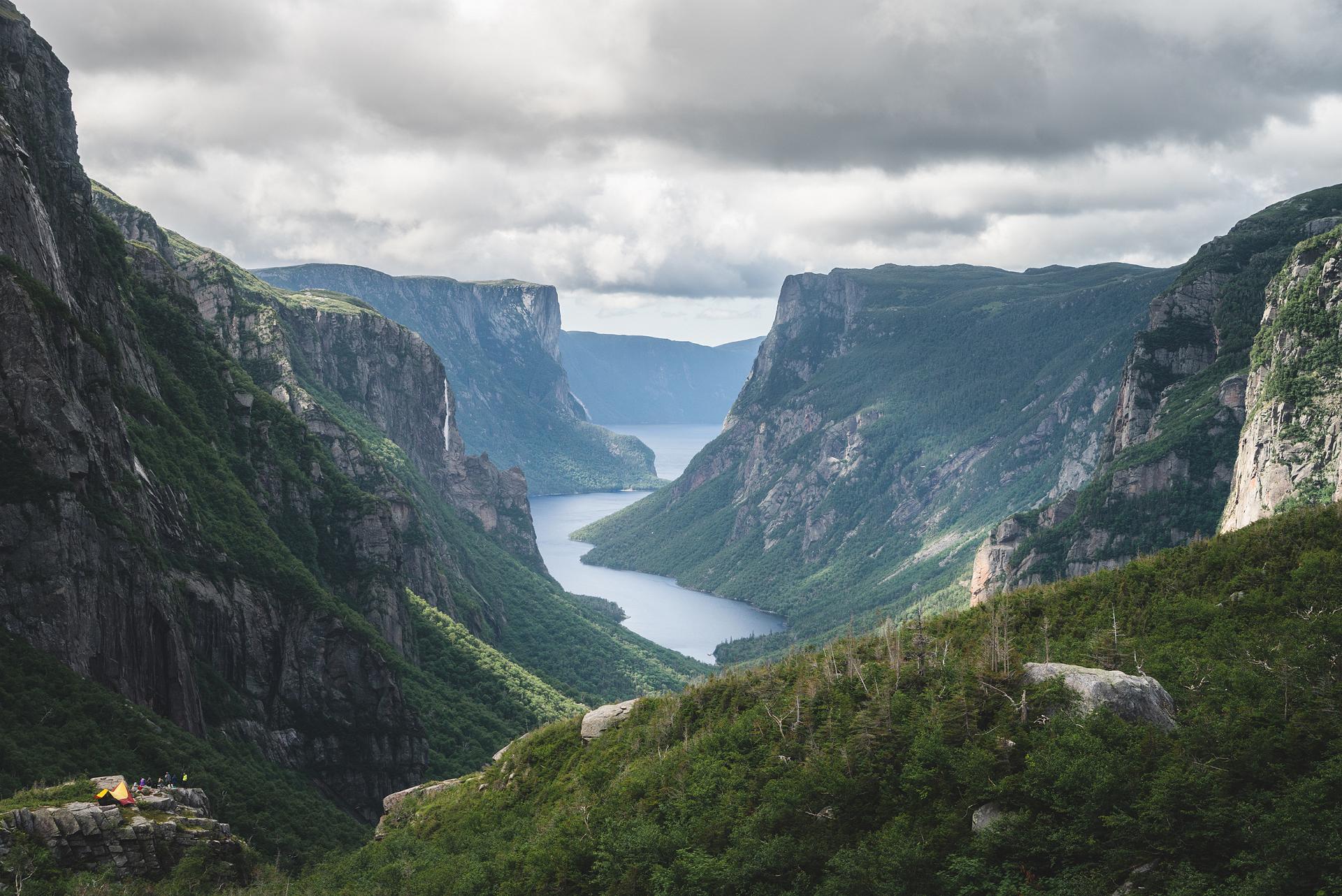 picture of a gorge